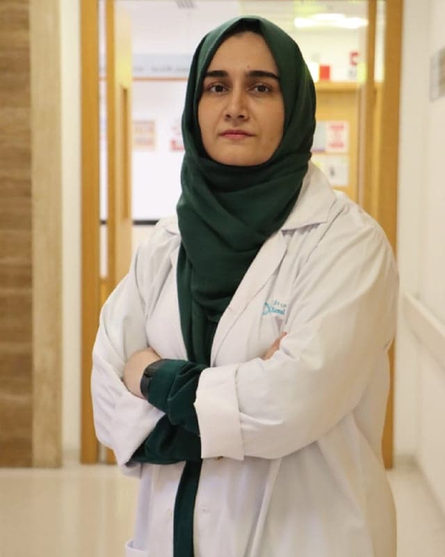 Dr. Kulsoom Muhammad, Specialist Nephrologist at Dar Al Kamal Hospital